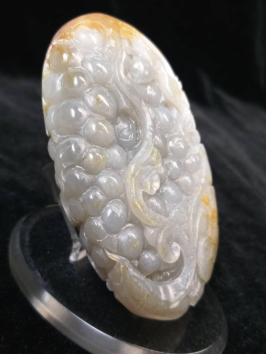 Amazon.co.jp: 壽天然最高AAA級珍品新疆和田白玉高彫仔料玉珮根付